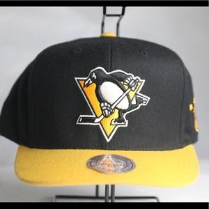 VINTAGE Pittsburgh Penguins Mitchell & Ness Hat